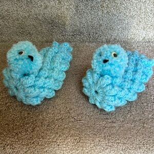 Original crotchet doves